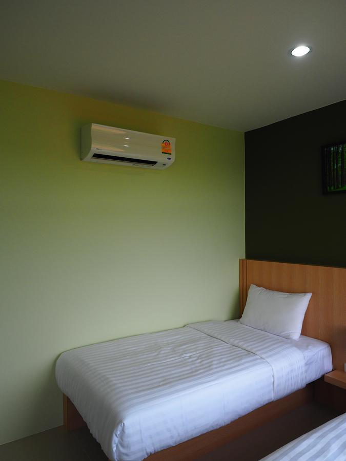 Sleepwell@Naiyang Hostel Nai Yang ภายนอก รูปภาพ